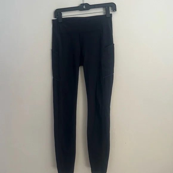 Lululemon Black Women's Pants leggings - Picture 2 of 9